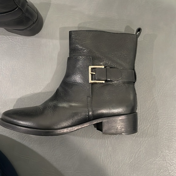 Tory Burch Leather Booties - Picture 4 of 9